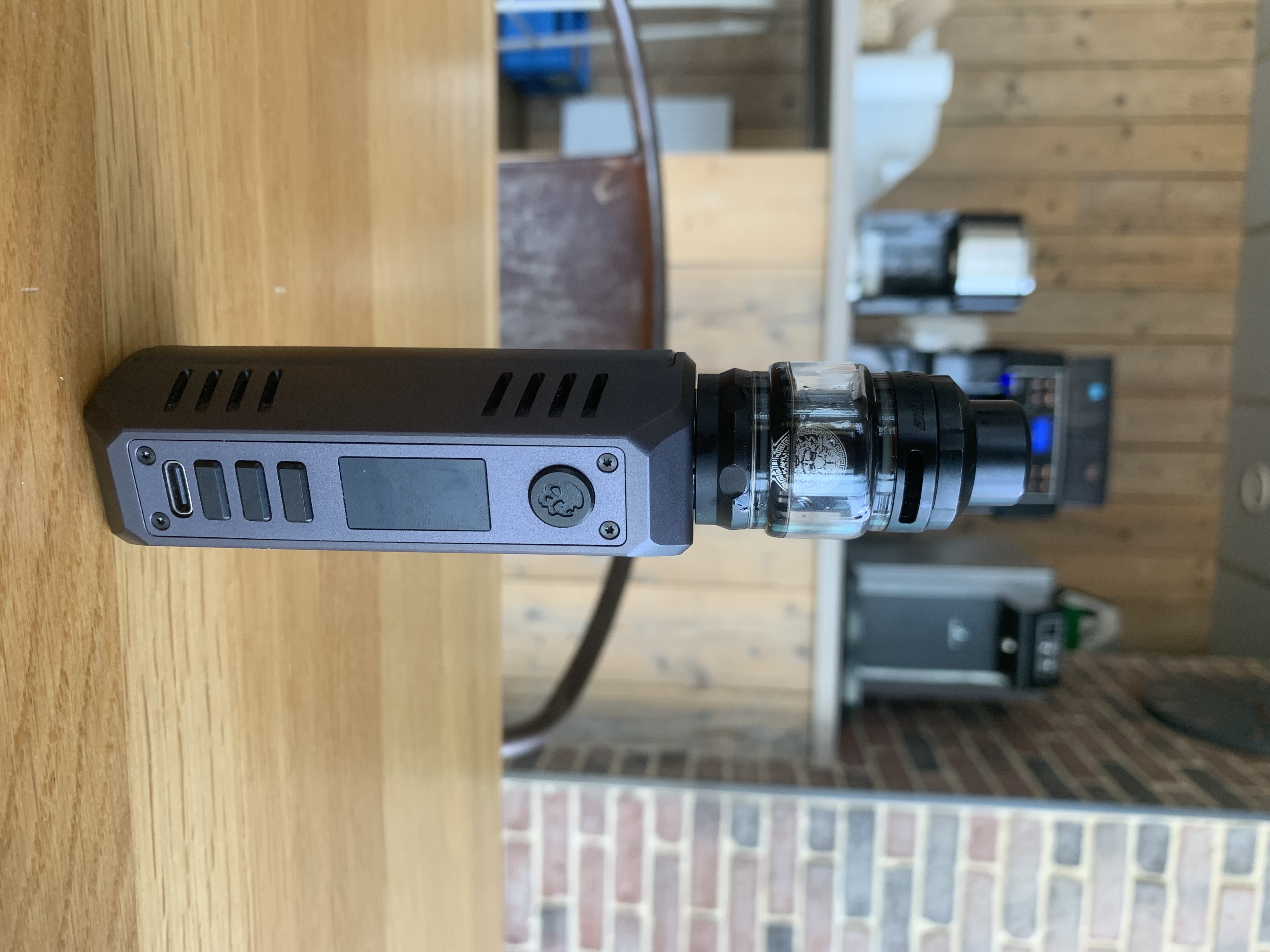 box odin v2 mini avec clearomiseur z